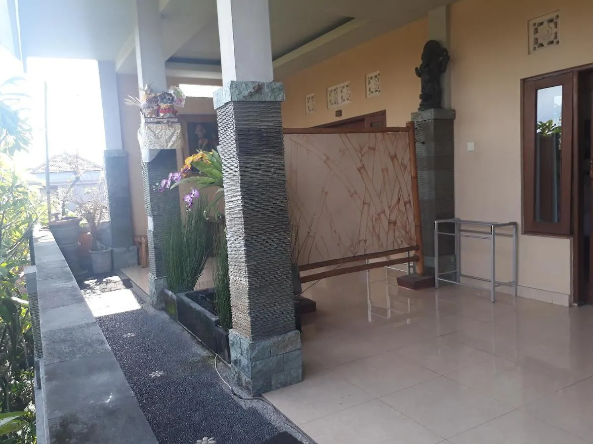 Adi House Homestay Ubud